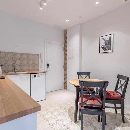 Modern Apartment Close To City Centre 발렌시아 외부 사진